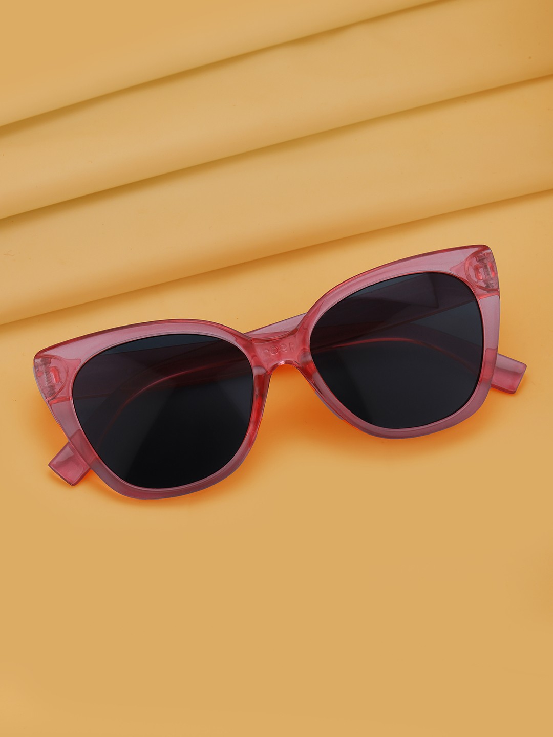 

Carlton London Girls Cateye Sunglasses with UV Protected Lens, Red