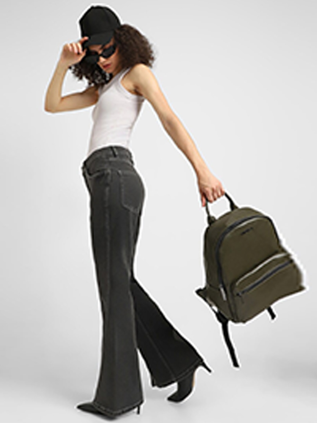

FOREVER 21 Women Ergonomic Solid Backpack, Olive