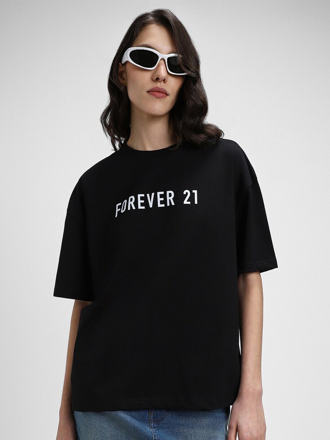 

FOREVER 21 Women Typography Printed Round Neck Oversized T-shirt, Black