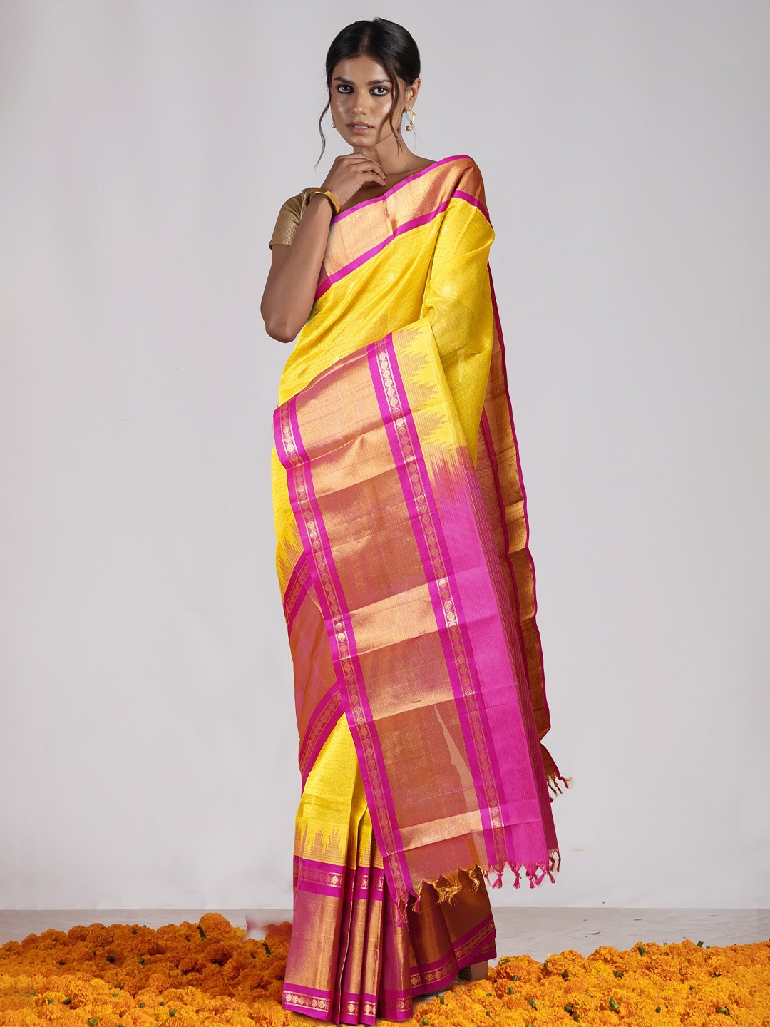 

Unnati Silks Woven Design Zari Pure Silk Handloom Kanjeevaram Saree, Yellow