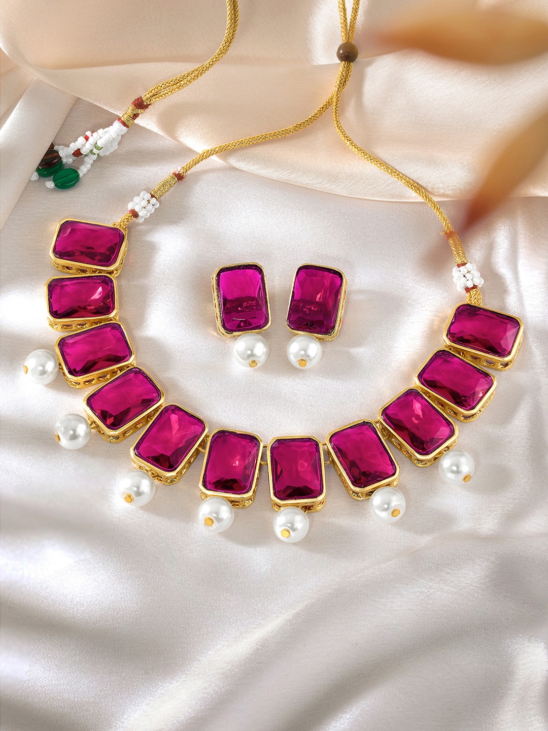 

Peora Gold-Plated Stone-Studded & Beaded Jewellery Set, Pink