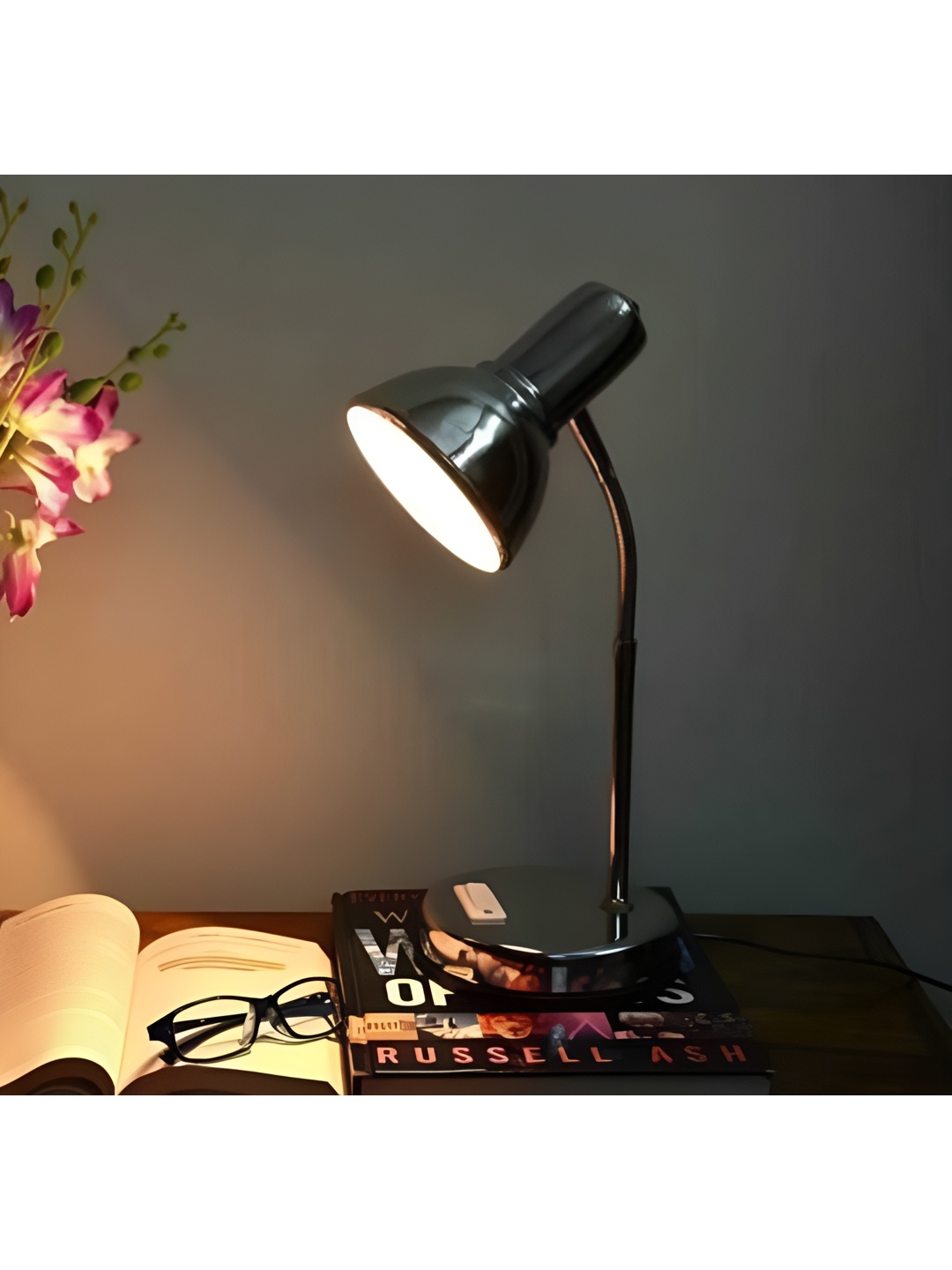 

SPARK WORLD Silver-Toned Metal Contemporary Bell Shaped Table Lamp