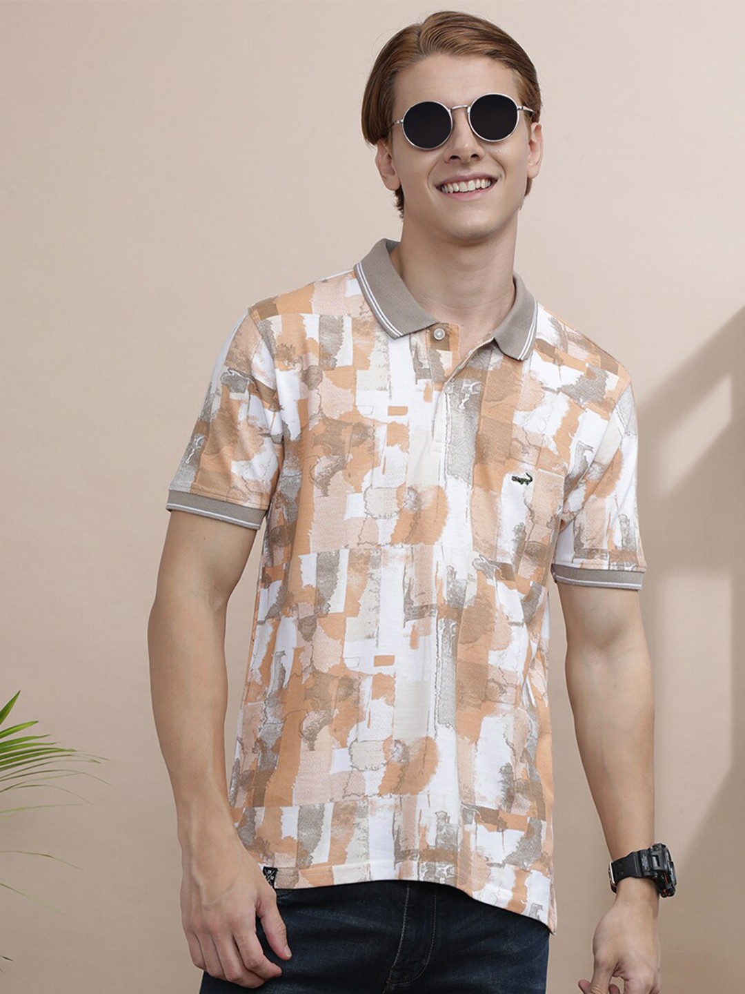 

Crocodile Men Abstract Printed Polo Collar Slim Fit T-shirt, Brown