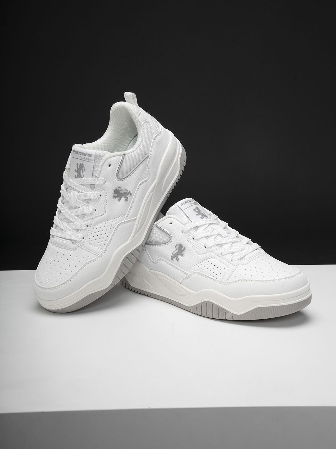

Red Tape Men Textured Round Toe Memory Foam Sneakers, White