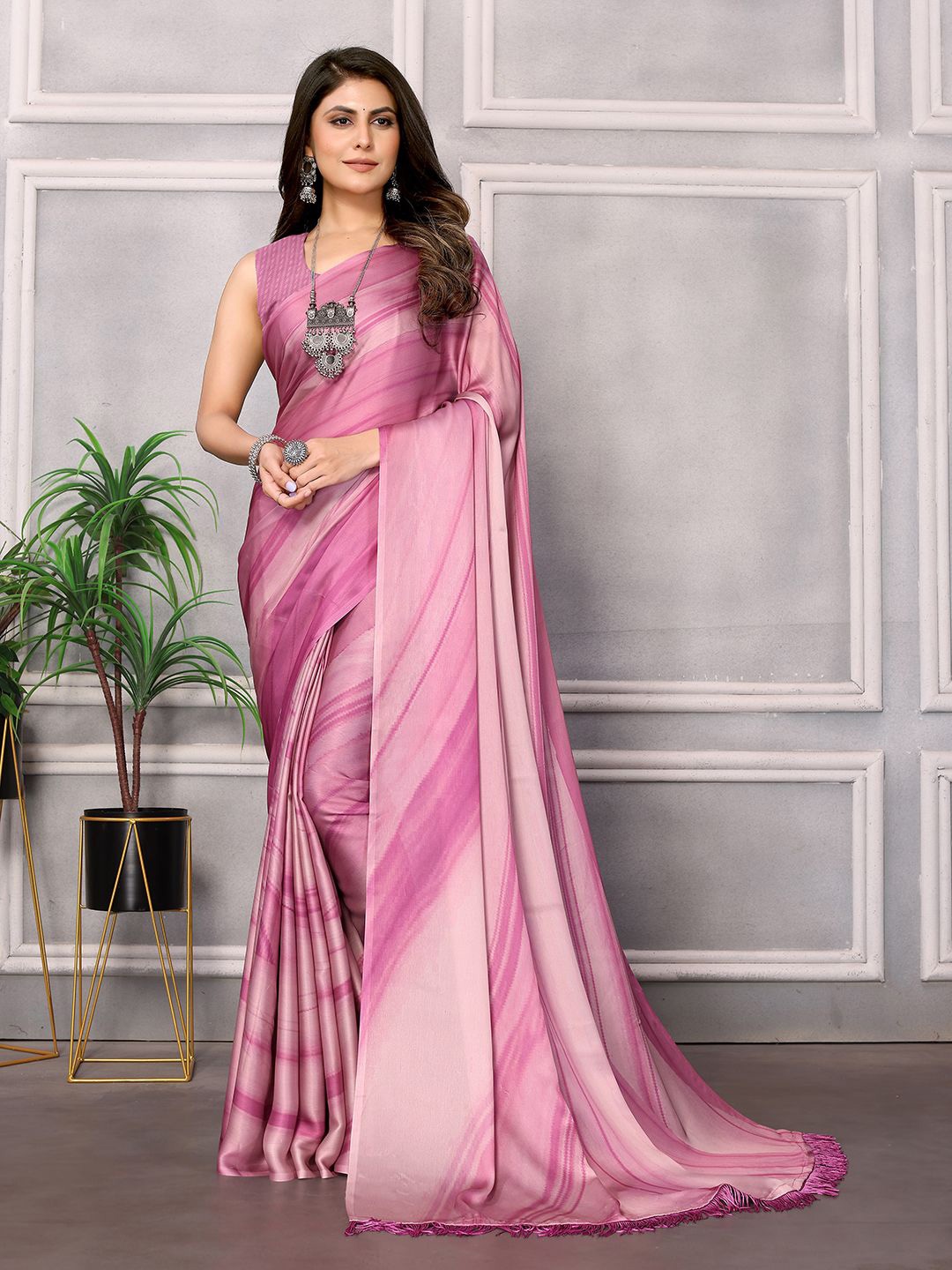 

ARYZE Striped Satin Saree, Pink