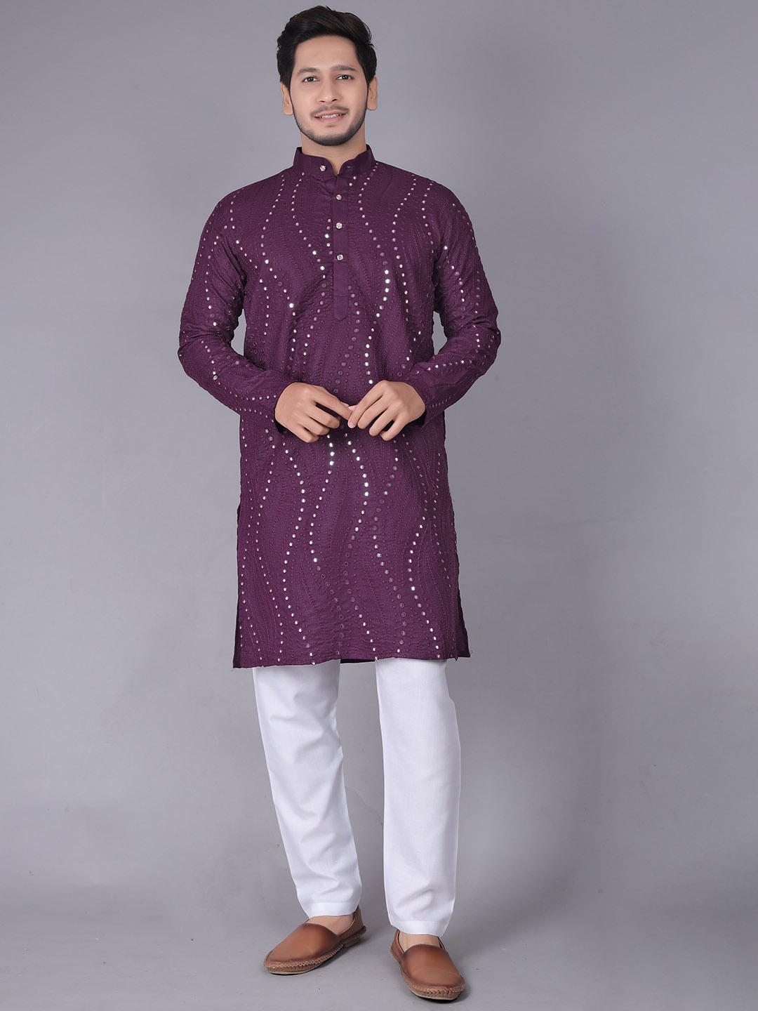 

amzira Embroidered Regular Mirror Work Pure Cotton Kurta with Pyjamas, Purple