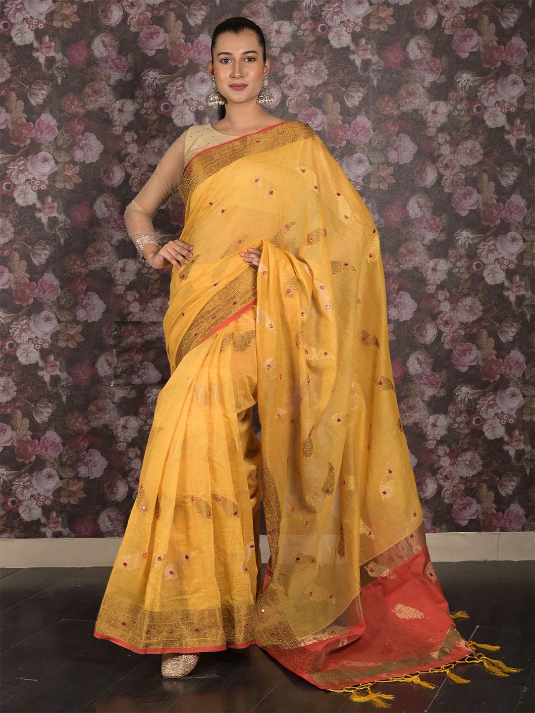 

ODETTE Ethnic Motifs Woven Design Zari Saree, Yellow