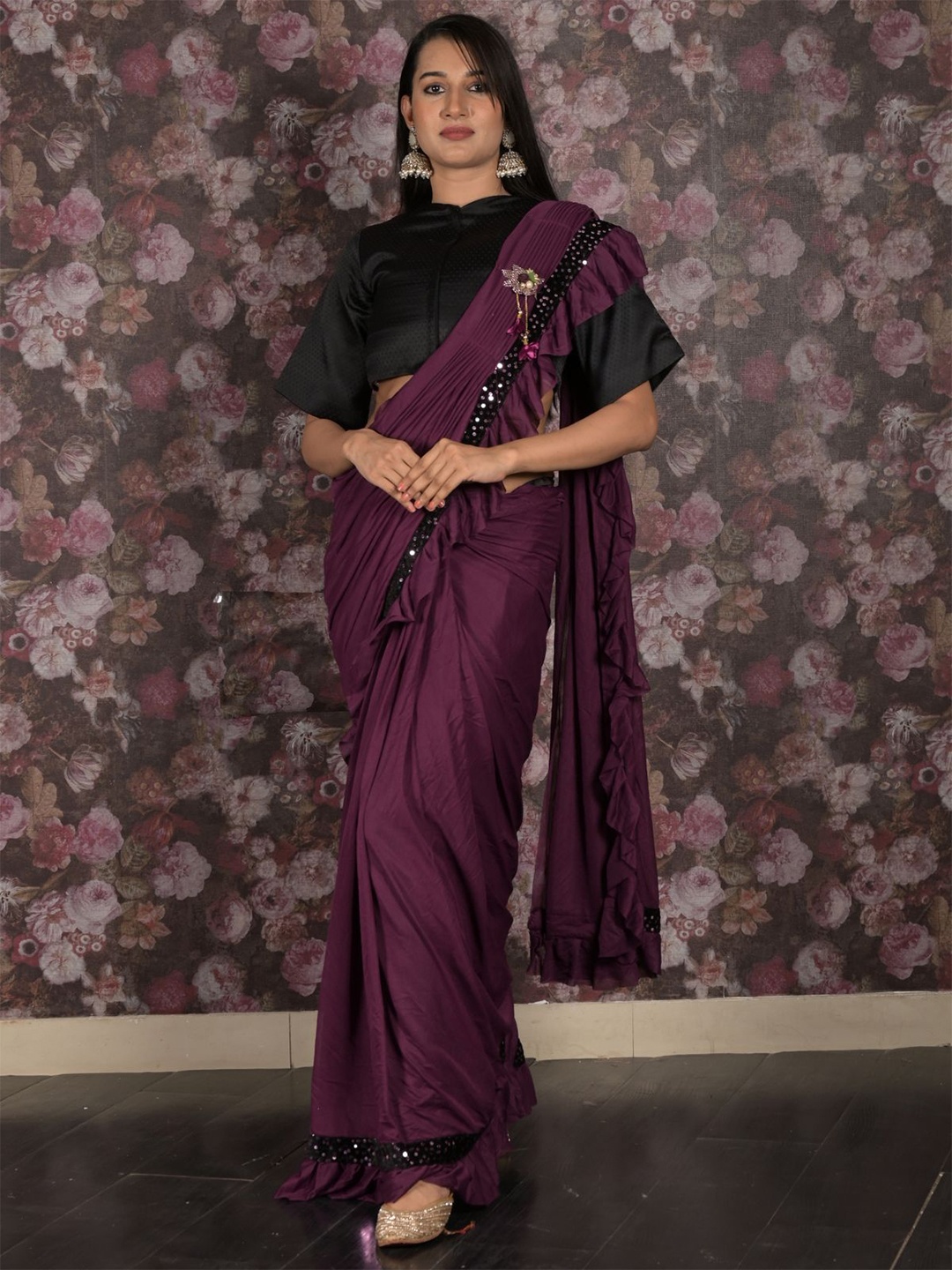 

ODETTE Sequinned Saree, Purple