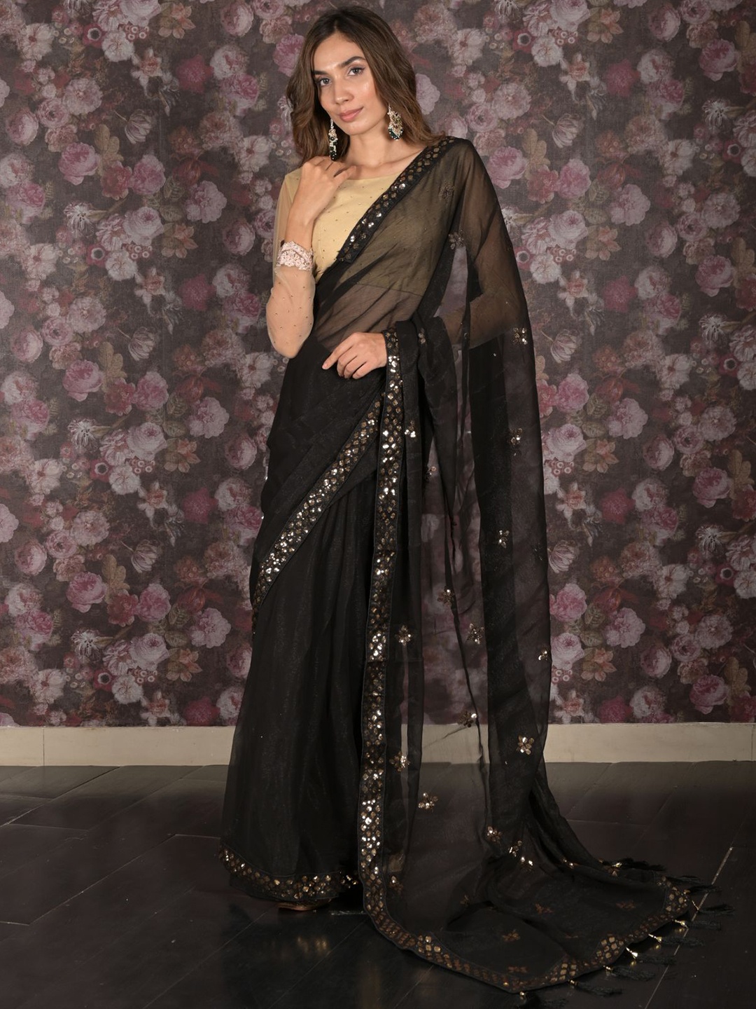

ODETTE Embellished Sequinned Saree, Black