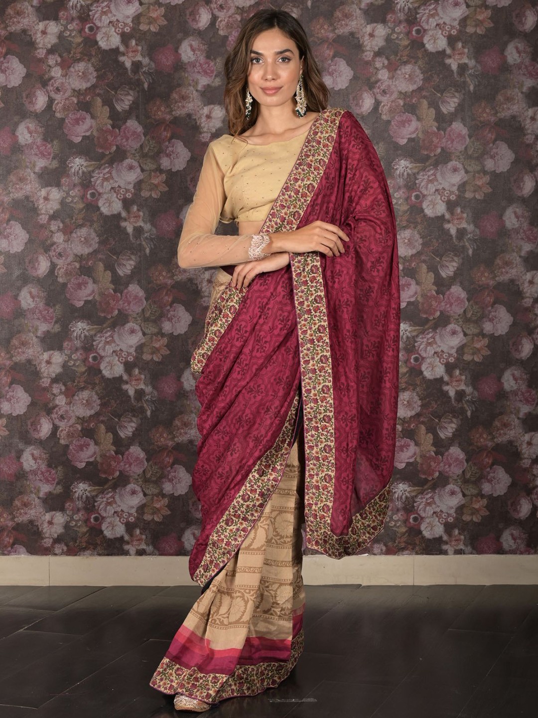 

ODETTE Floral Saree, Purple