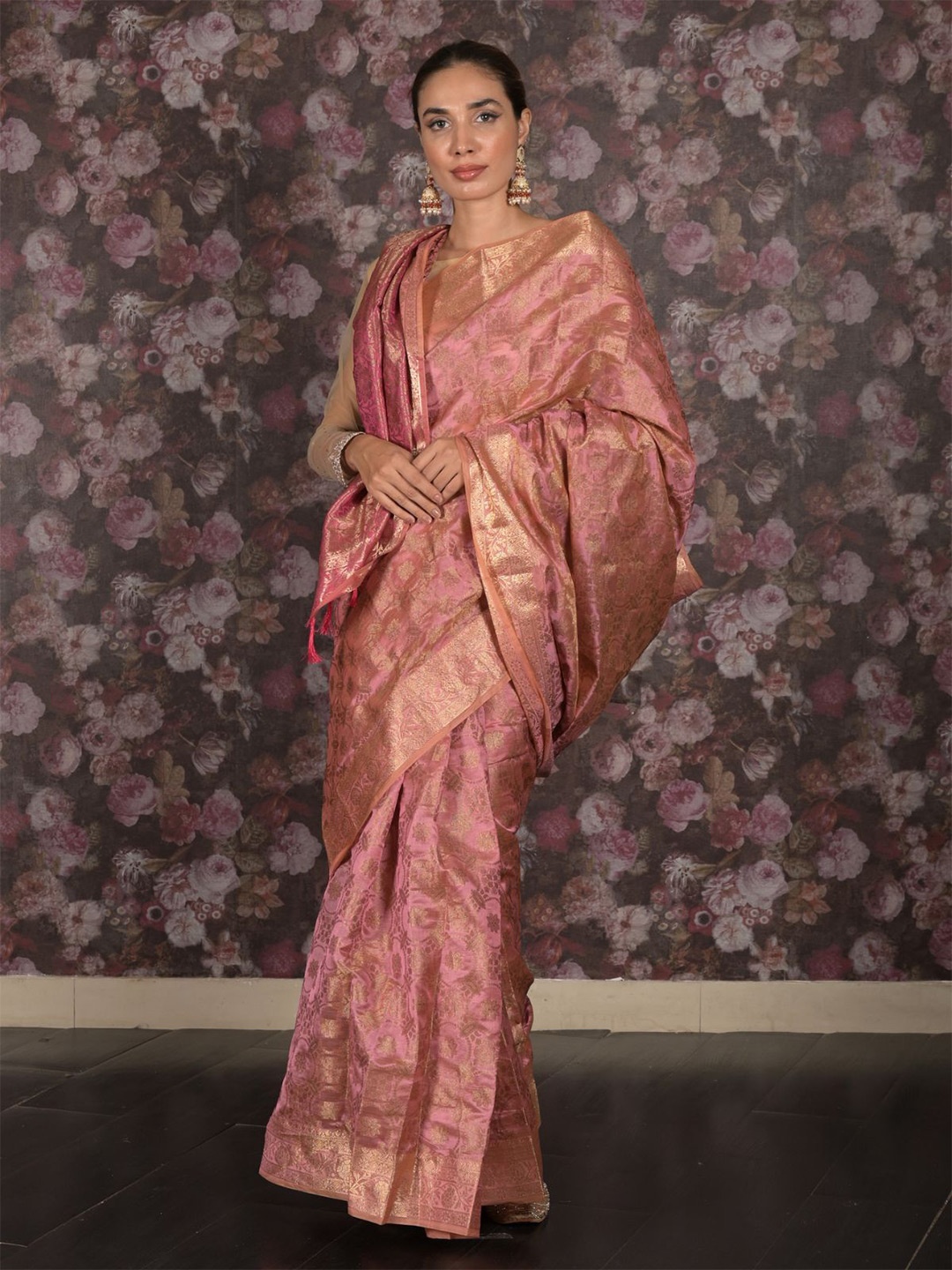 

ODETTE Woven Design Zari Saree, Pink