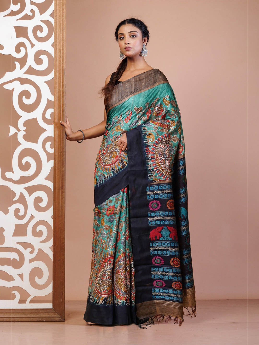 

Unnati Silks Ethnic Motifs Pure Silk Handloom Tussar Saree, Green