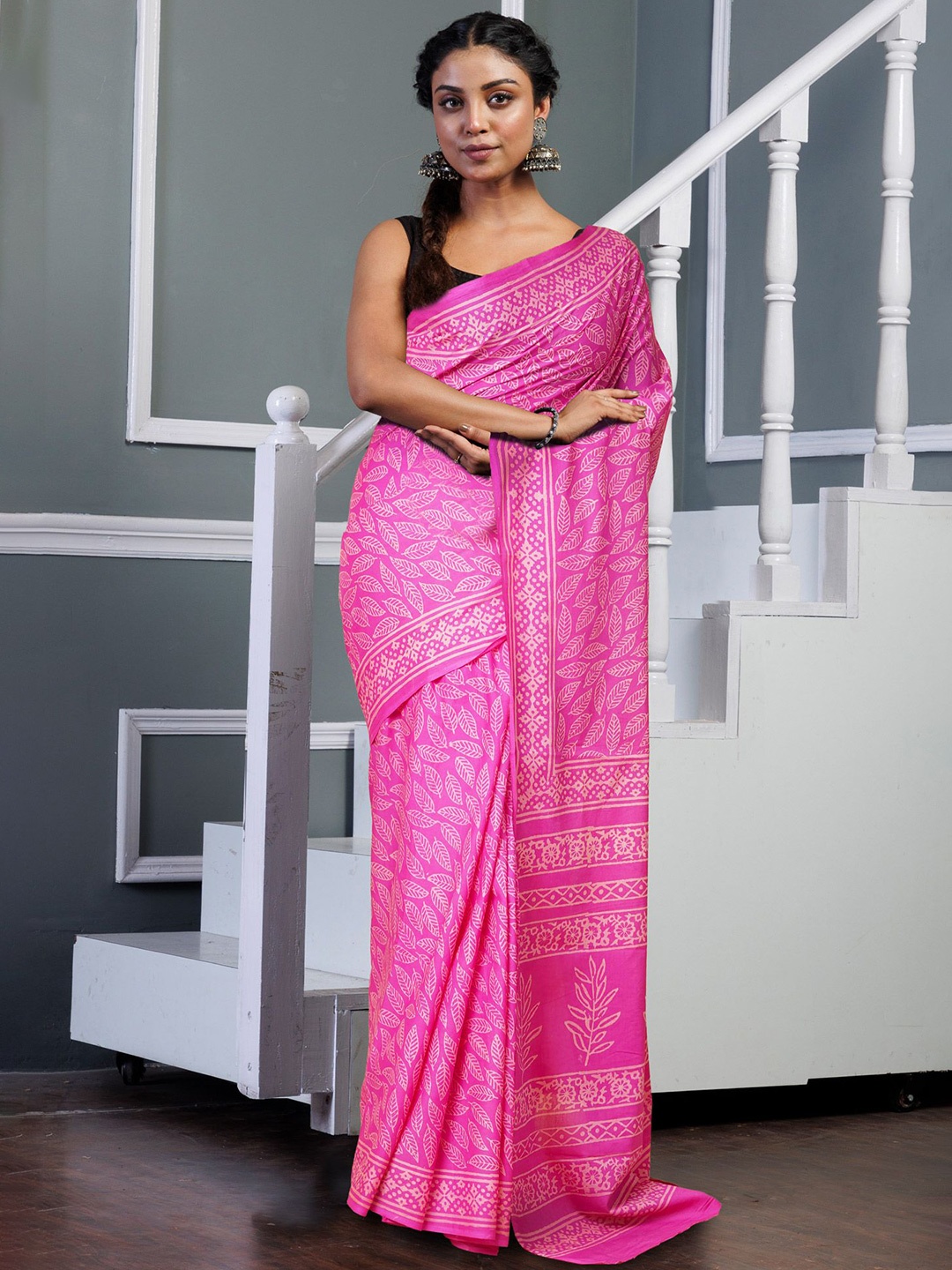 

Unnati Silks Ethnic Motifs Pure Cotton Handloom Block Print Saree, Pink