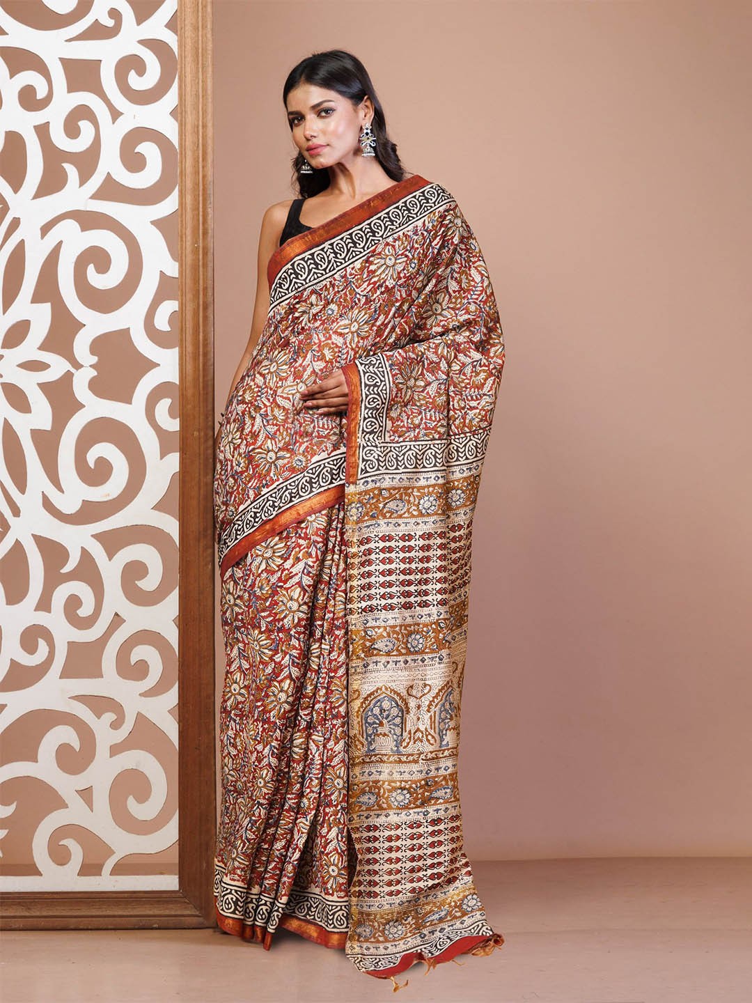 

Unnati Silks kalamkari Zari Handloom Bagru Saree, Brown