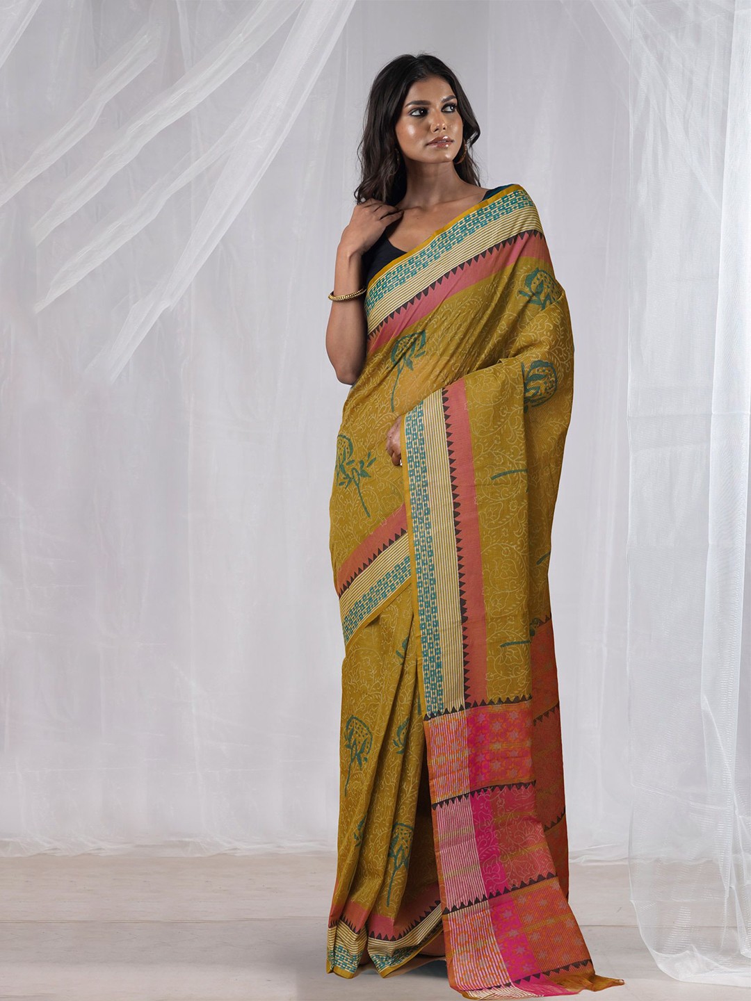 

Unnati Silks Ethnic Motifs Pure Cotton Handloom Mangalagiri Saree, Green