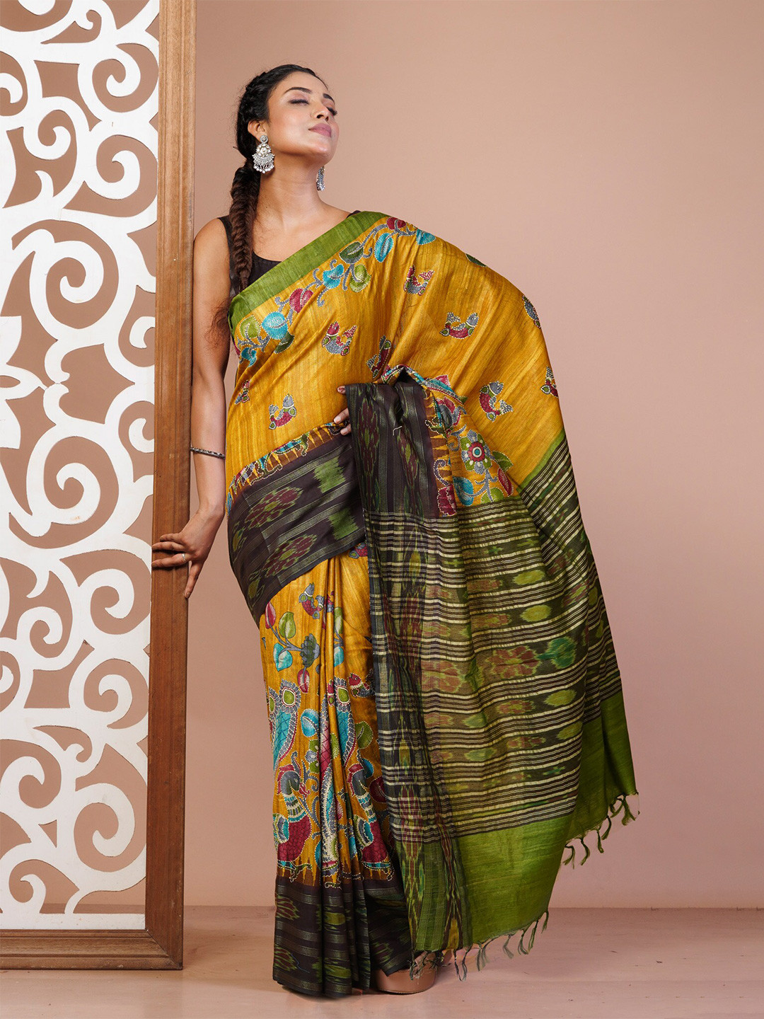 

Unnati Silks Ethnic Motifs Kantha Work Pure Silk Handloom Tussar Saree, Yellow