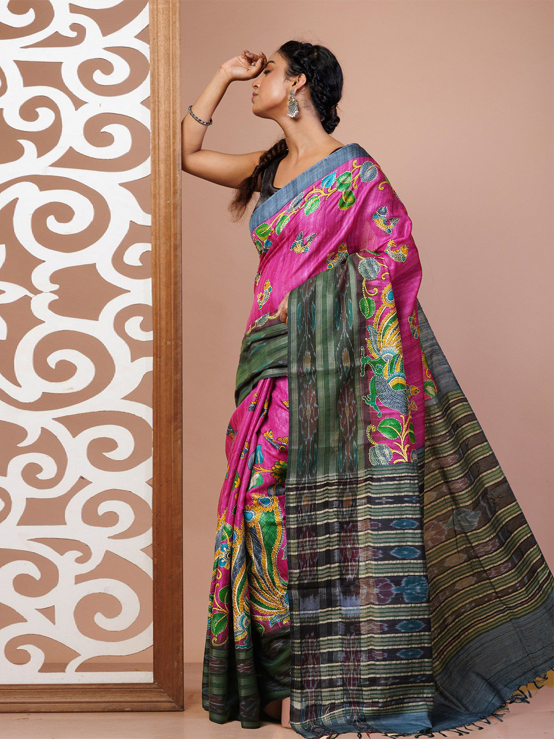 

Unnati Silks Ethnic Motifs Kantha Work Pure Silk Handloom Tussar Saree, Pink