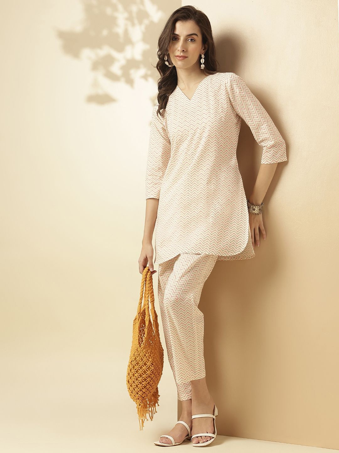 

KALINI Chevron Printed V-Neck Tunic With Trousers, White