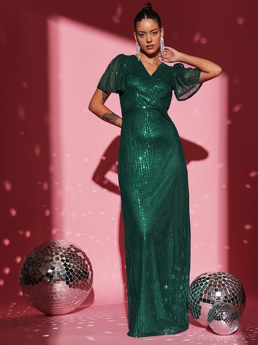 

BAESD Embellished V-Neck Flared sleeves Satin Maxi Dress, Green