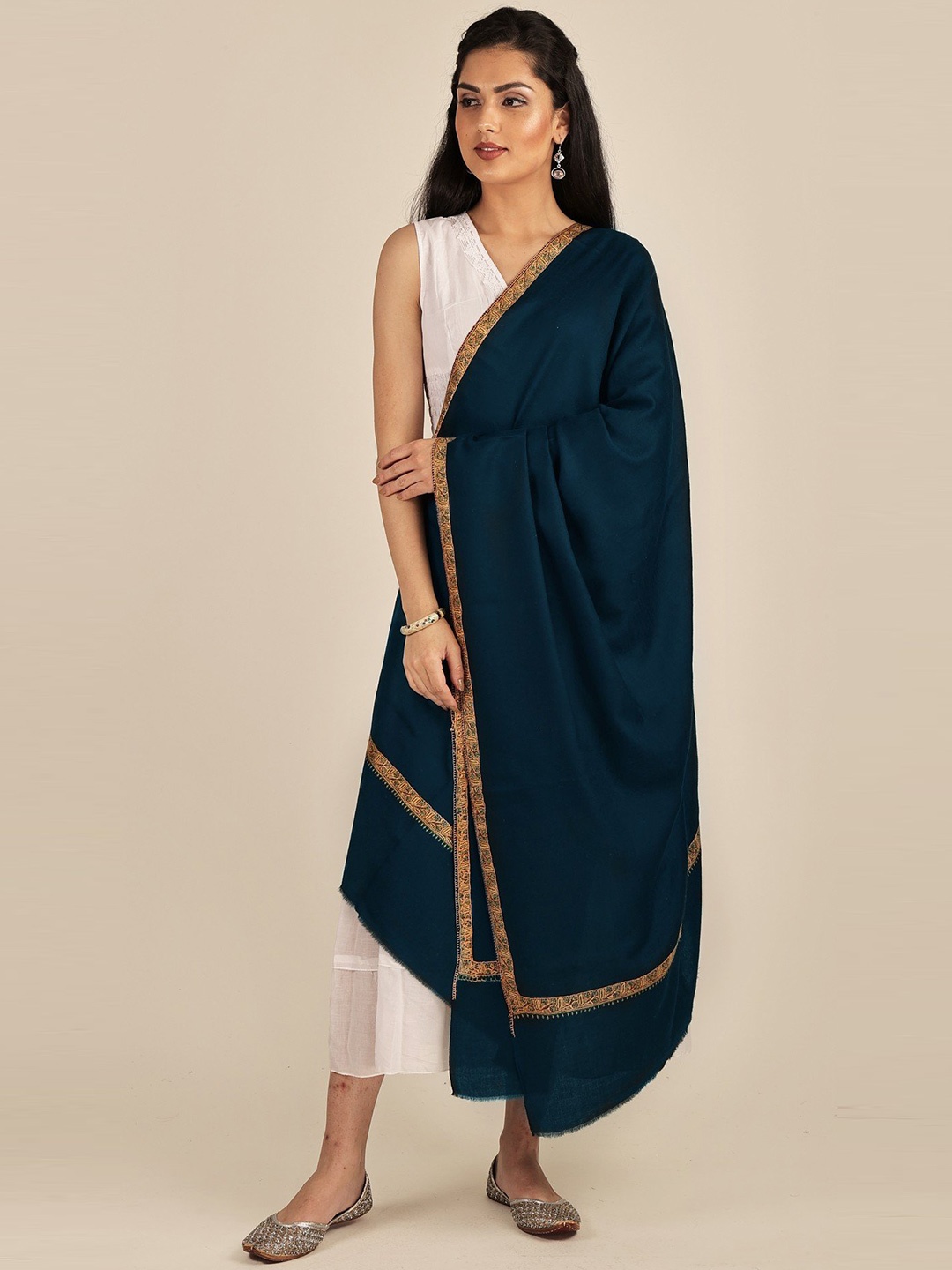 

Exotic India Kashmir Embroidered Woollen Stole, Navy blue