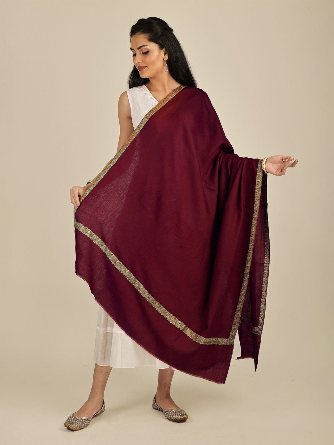 

Exotic India Cabernet Tusha Cashmere Kashmiri Stole with Sozni Hand-Embroidery on Border, Maroon