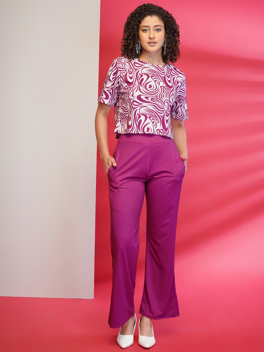 

DressBerry Abstract Printed T-Shirt With Trouser, Pink