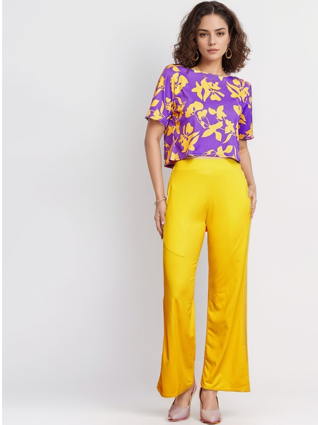 

DressBerry Floral Printed Round Neck T- Shirt & Trouser, Purple