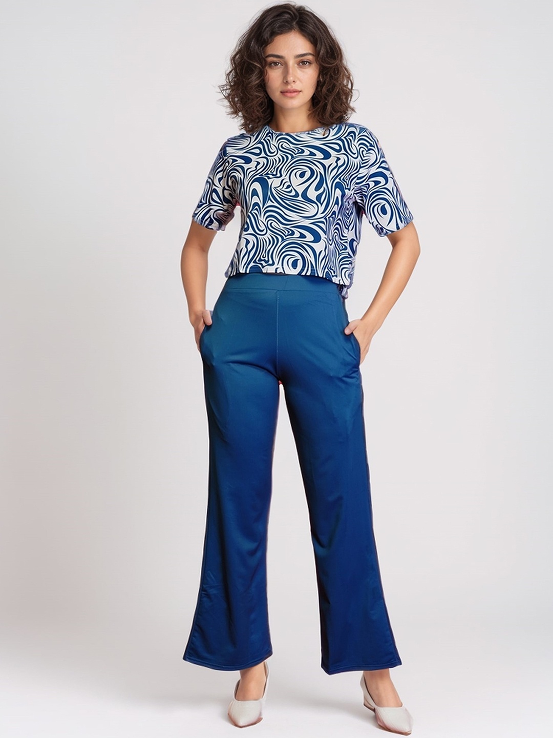 

DressBerry Abstract Printed T-Shirt With Trouser, Navy blue