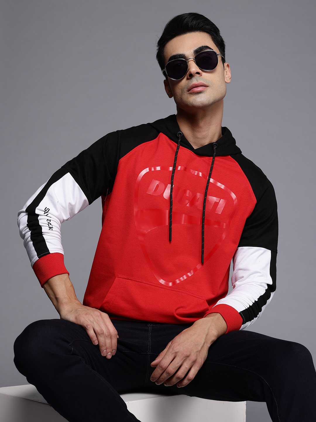 

Ducati Logo Print Colourblock Hooded Sweatshirt, Red