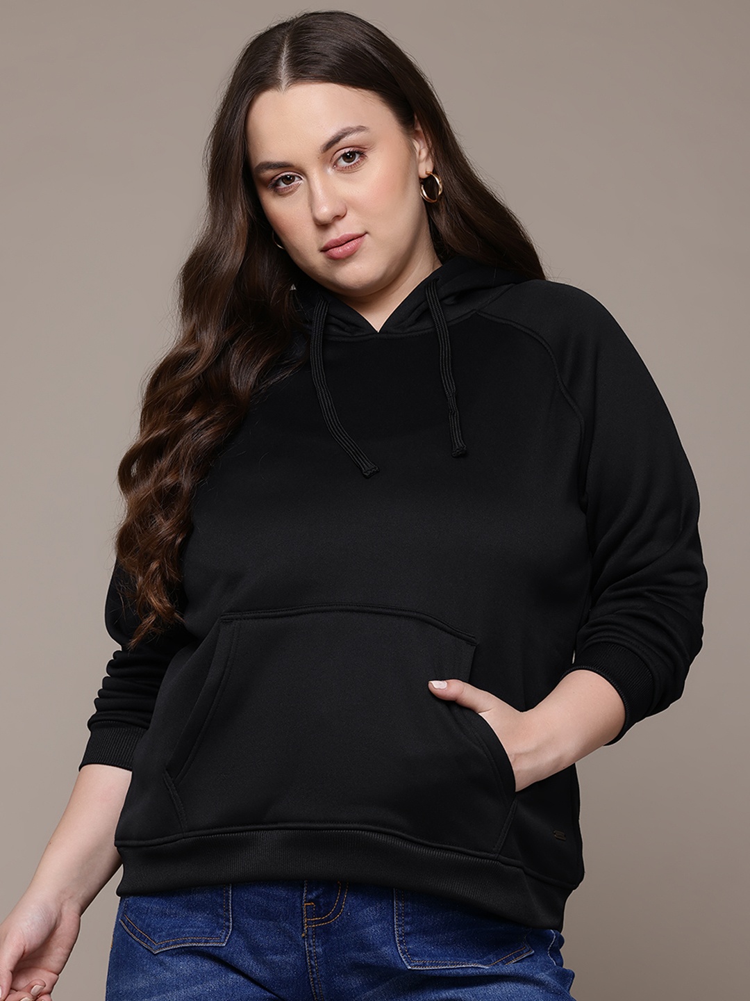 

The Roadster Lifestyle Co. Plus-Size Hooded Sweatshirt, Black