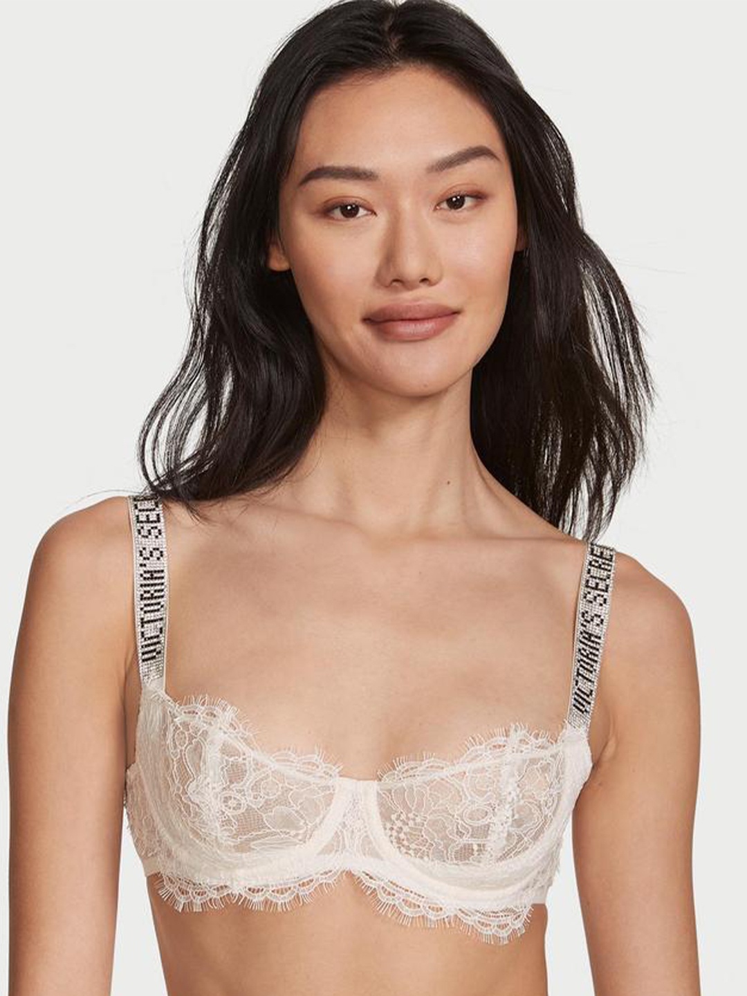 

Victoria's Secret Bra Medium Coverage, White
