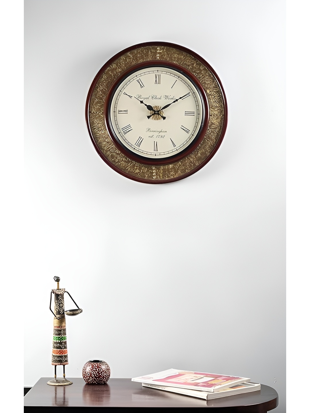 

vedas Adults-Unisex Textured Wooden & Brass Wall Clock With Dial, Brown