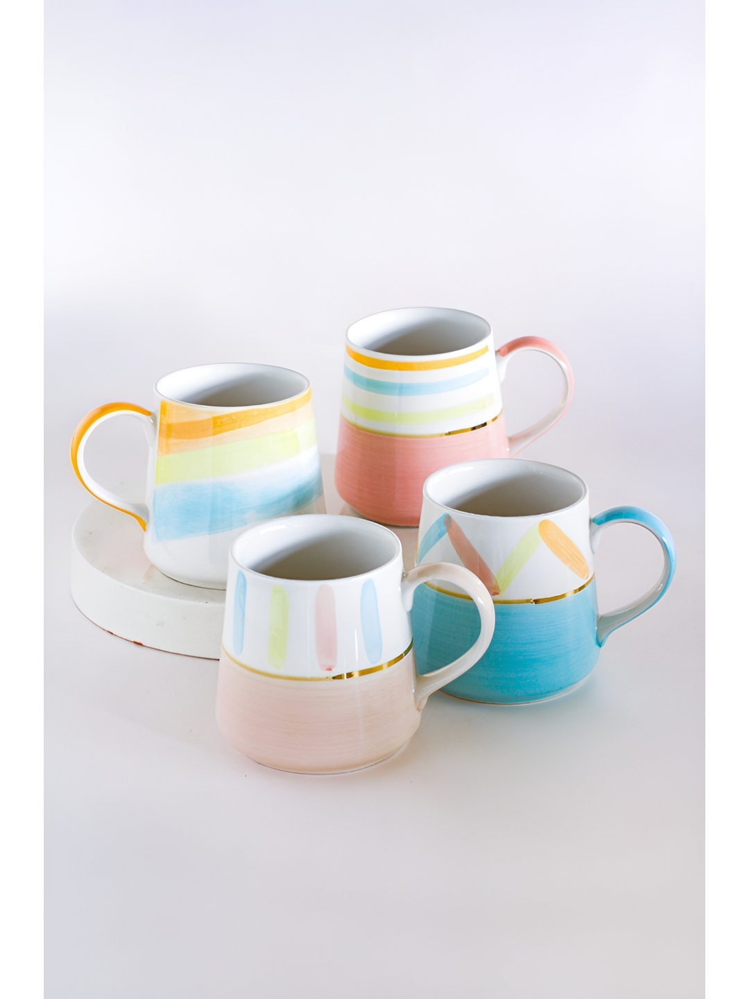 

The Wishing Chair Blue 4 Pieces Printed Dishwasher Safe Glossy Ceramic Mugs 275 ml Each