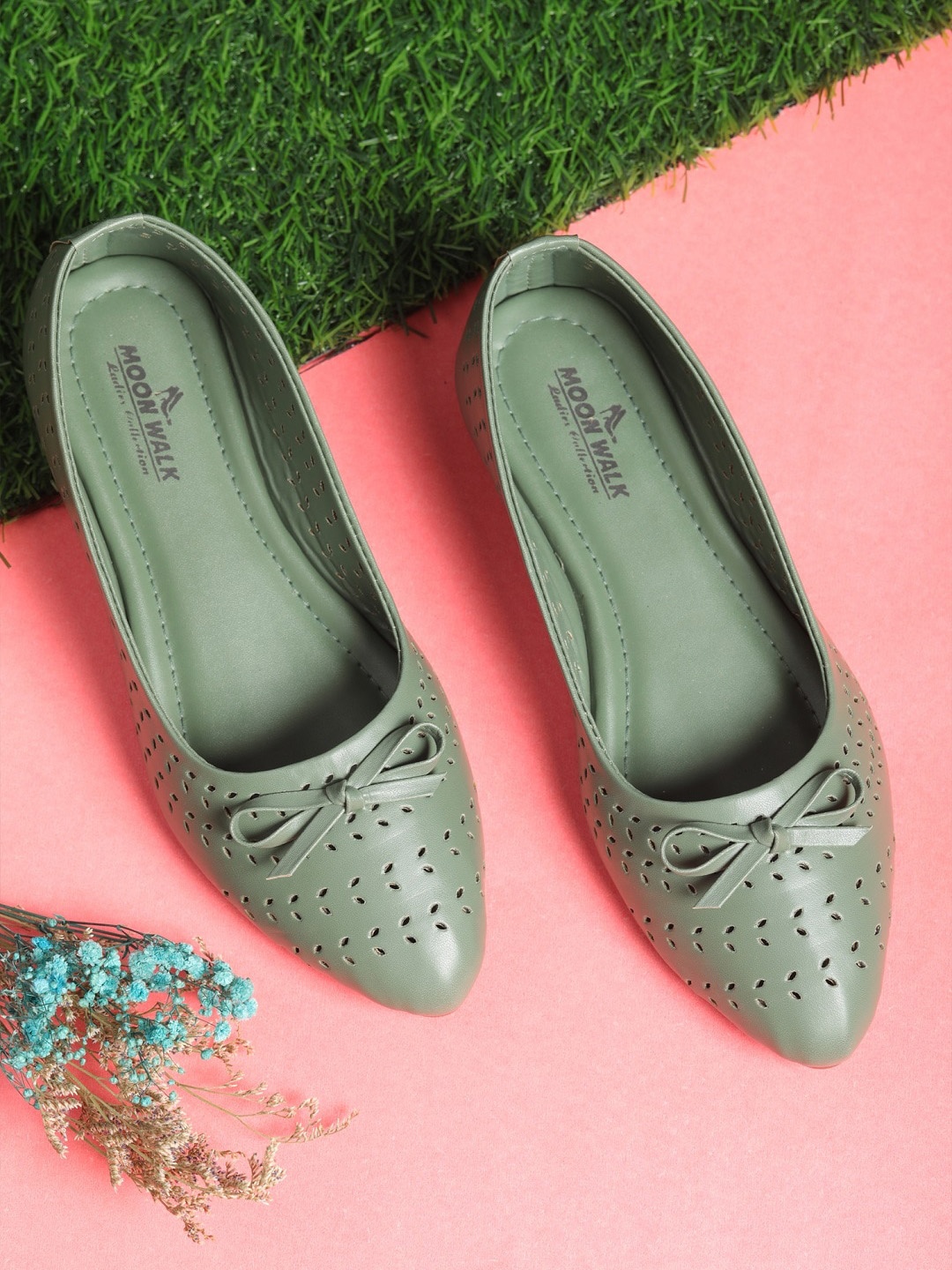 

Moonwalk Women Ballerinas with Bows Flats, Green