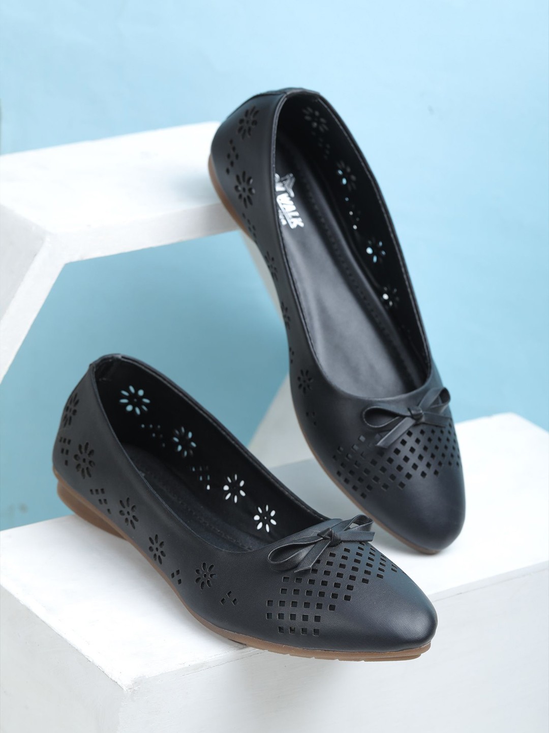 

Moonwalk Women Ballerinas with Laser Cuts Flats, Black