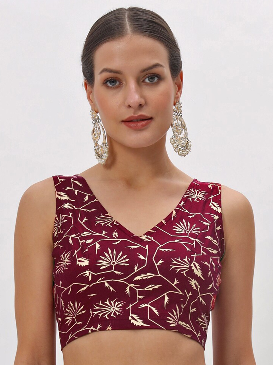 

studio rasa Floral Printed V-Neck Sleeveless Crop Top, Maroon