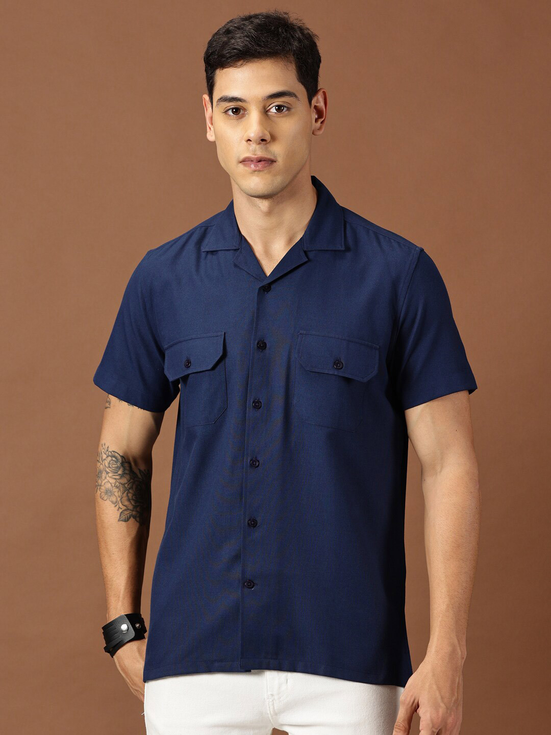 

INVICTUS Men Cuban Collar Chest Pocket Original Slim Fit Opaque Casual Shirt, Navy blue