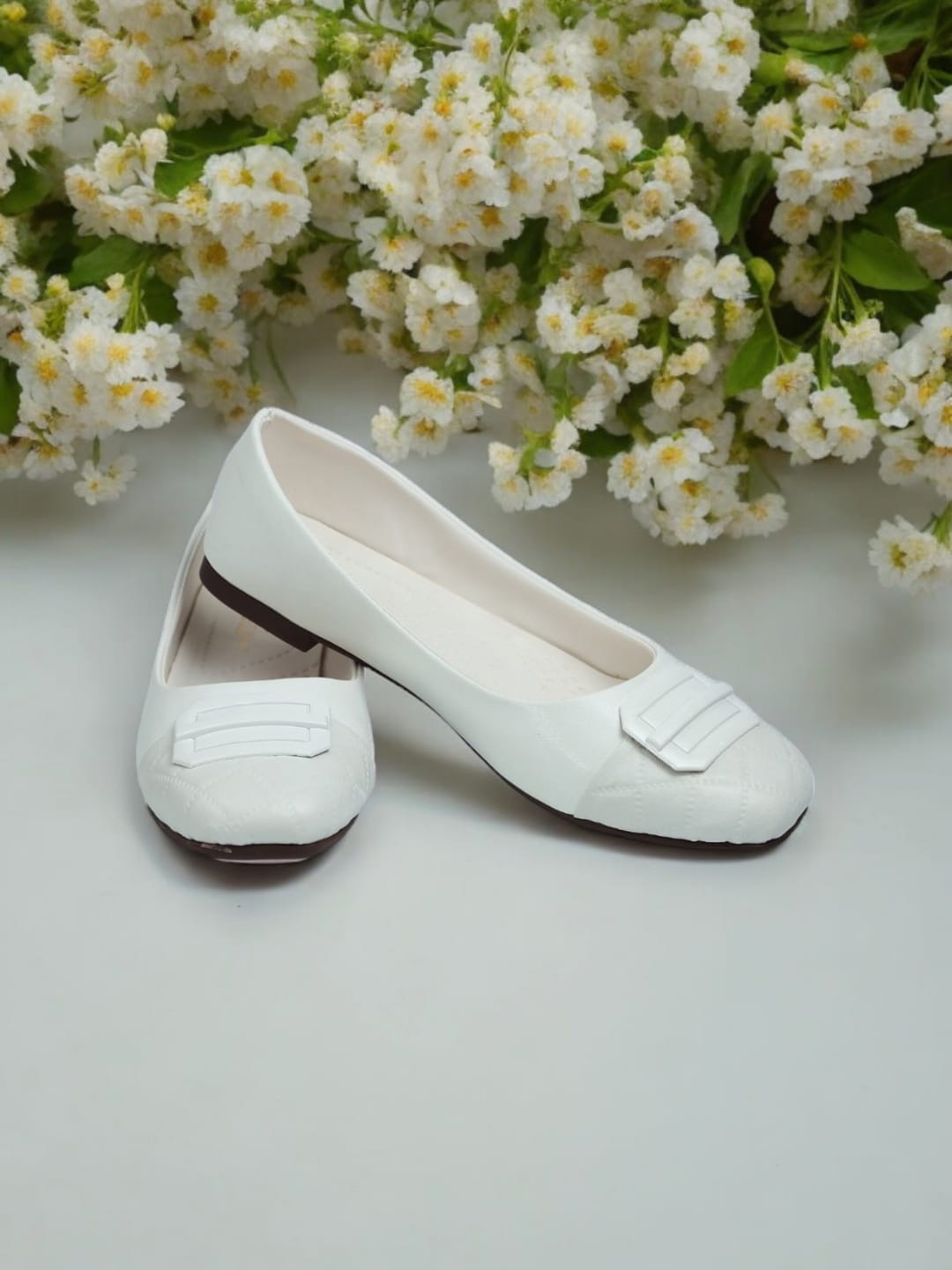 

PLANET WALK Women Ballerinas Flats, White