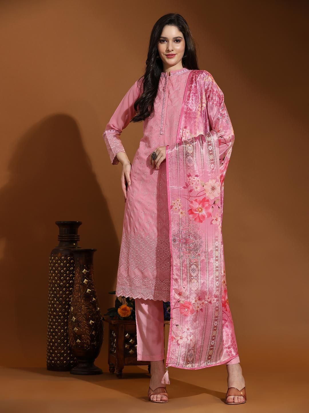 

Trendmalls Mandarin Collar Long Sleeves Embroidered Sequinned Kurta with Trouser & Dupatta, Pink