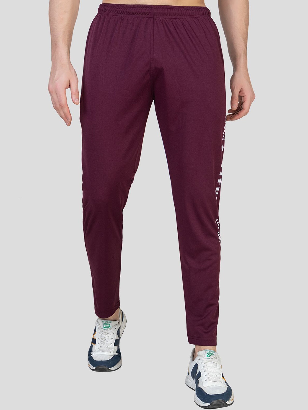 

ZEFFIT Men Mid-Rise Track Pants, Black