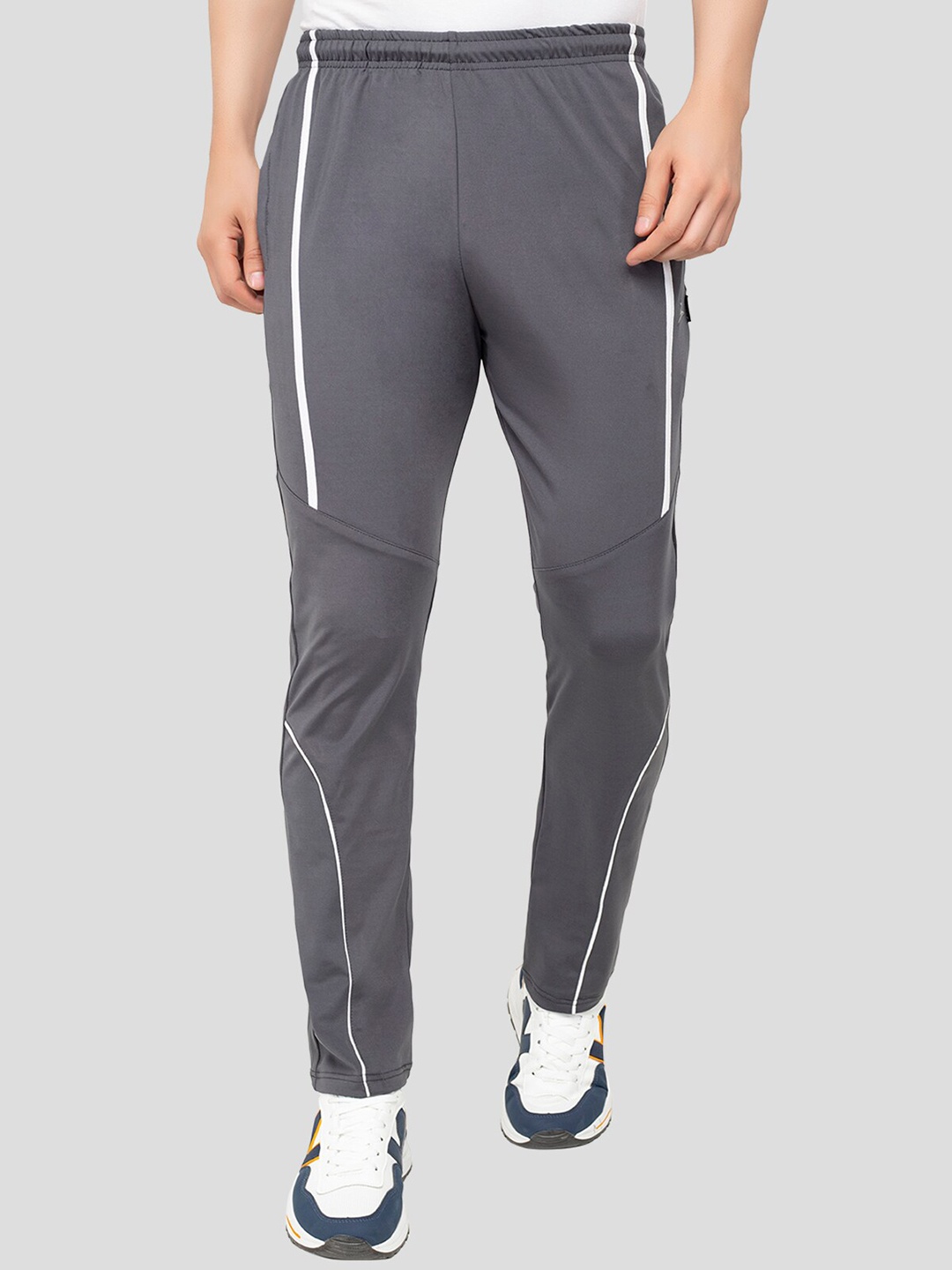 

ZEFFIT Men Mid Rise Track Pants, Grey