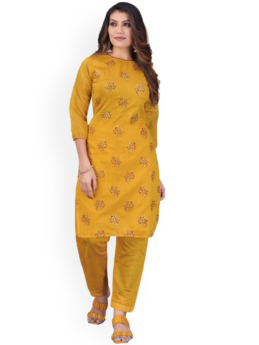 

Rujave Floral Printed Regular Sequinned Chanderi Silk Kurta with Trousers, Orange