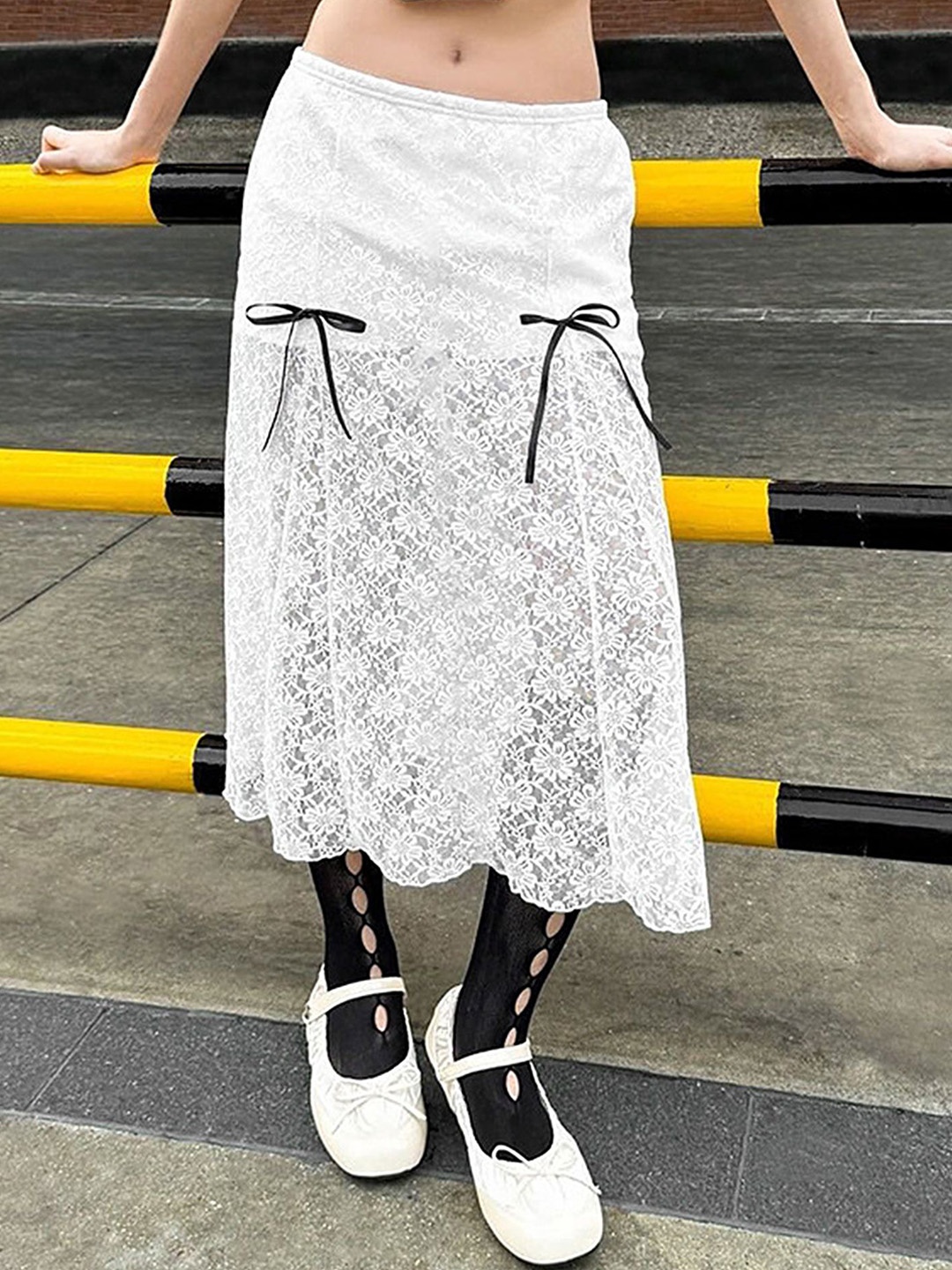 

LULU & SKY Lace A-line Midi Skirt, White