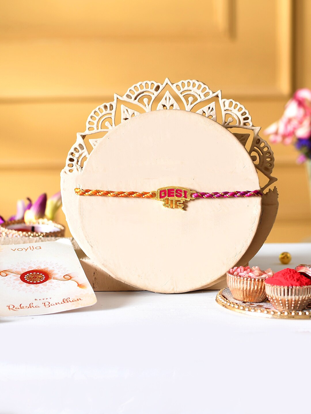 

Voylla Desi Bhai Thread Rakhi, Red