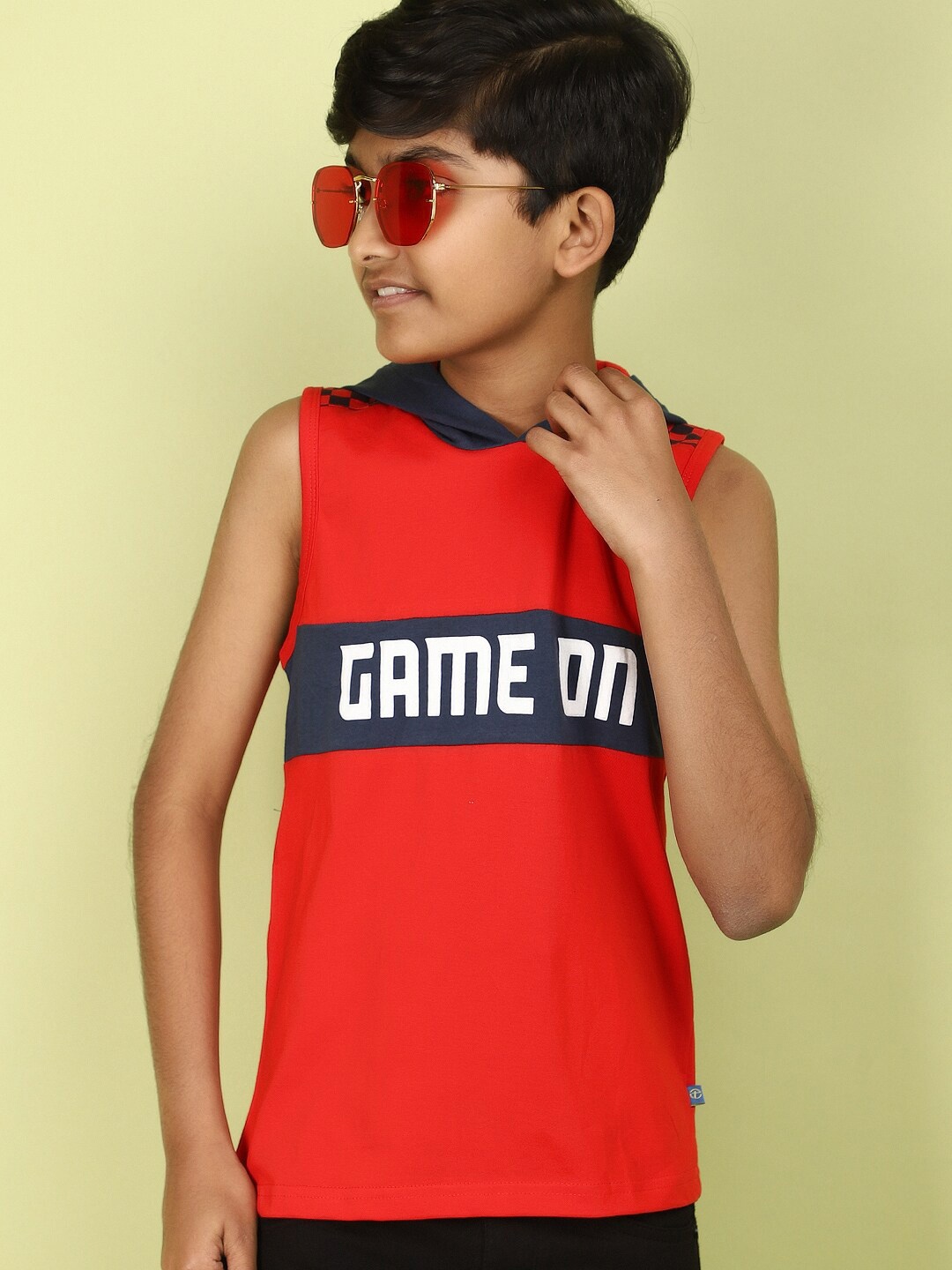 V-Mart Boys Typography Printed Hooded T-shirt, Red