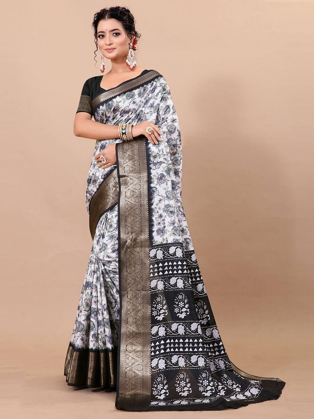 

RUNAYA NX Floral Zari Pure Linen Mysore Silk Saree, Black