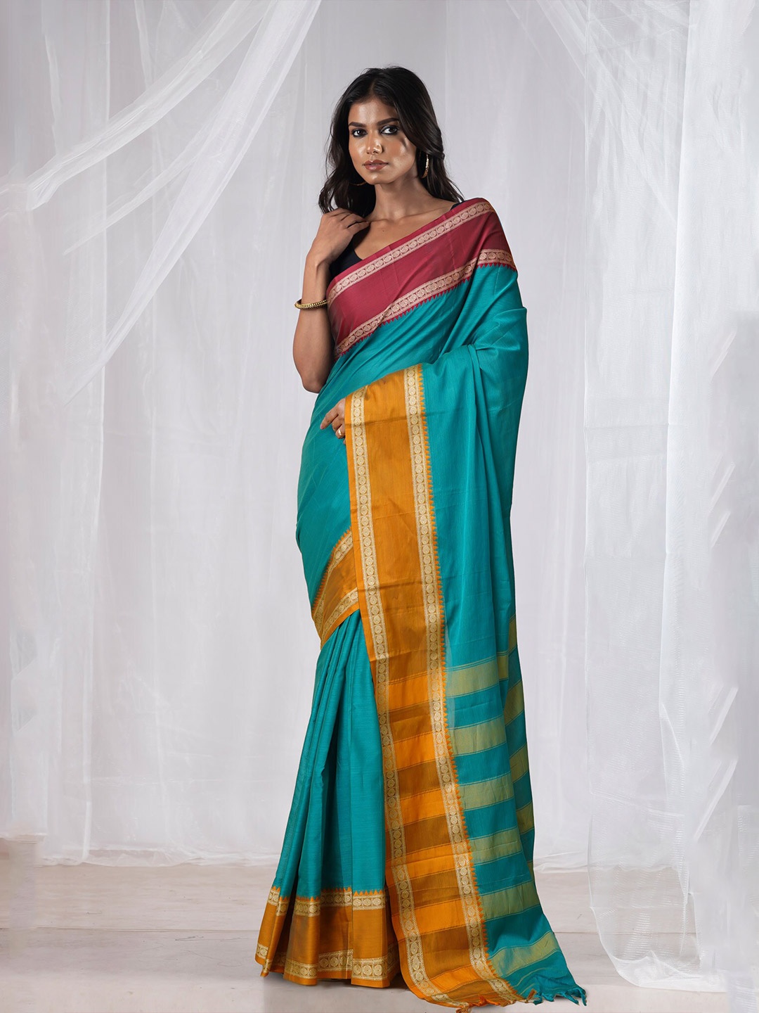 

Unnati Silks Pure Cotton Handloom Narayan Peth Saree, Green