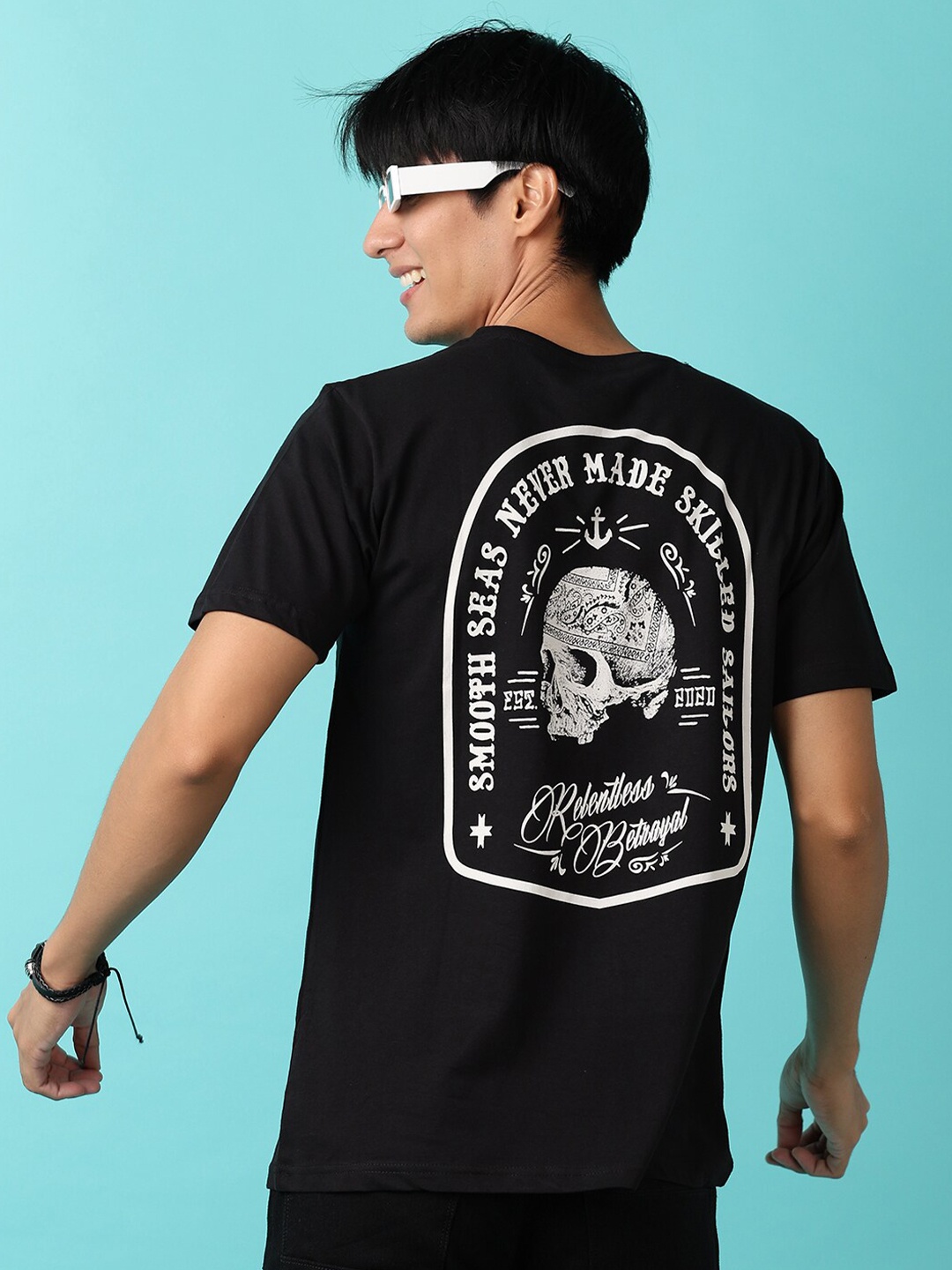 

V-Mart Graphic Printed Round Neck Short Sleeves Cotton Casual T-Shirt, Black