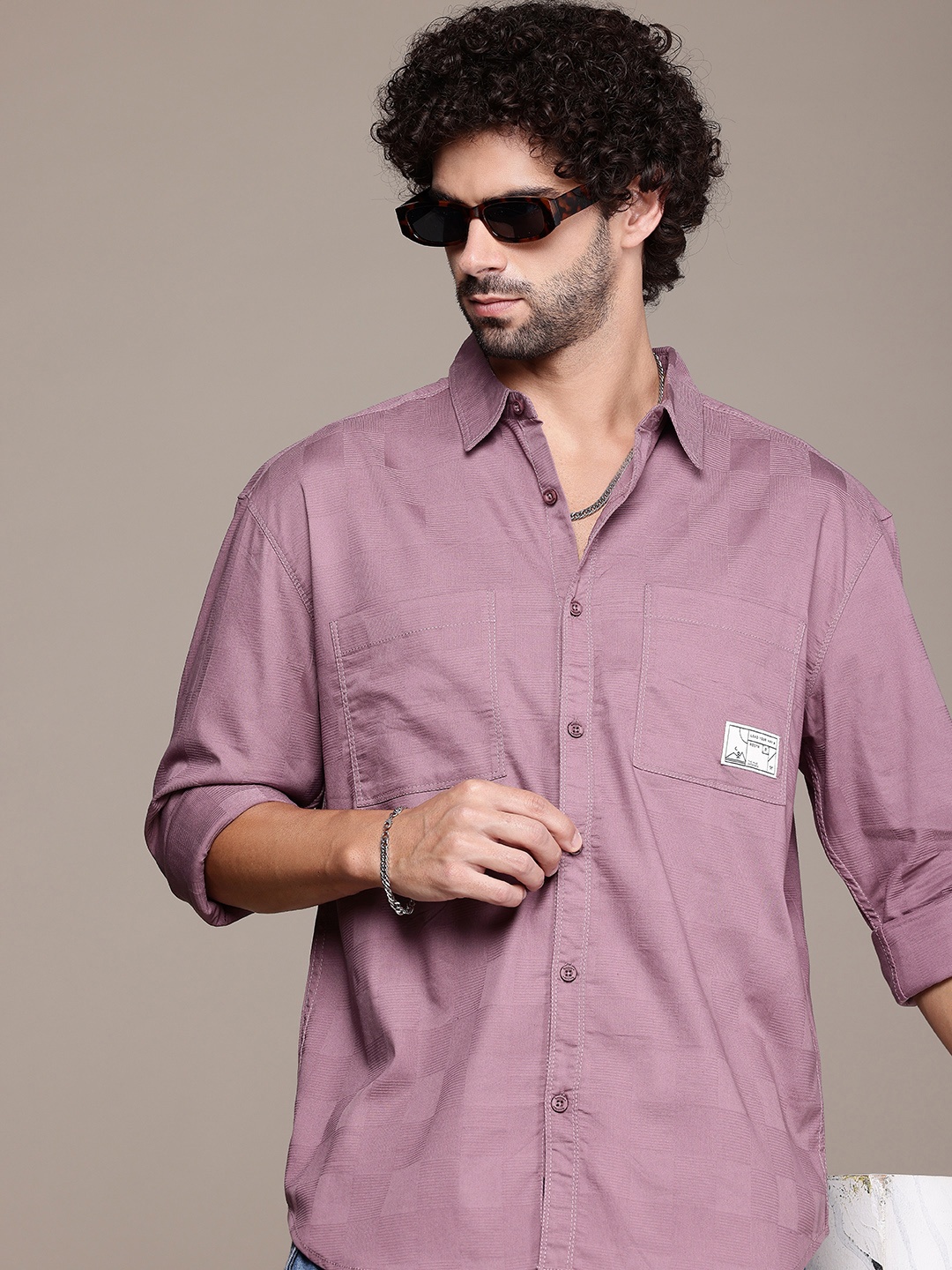 

The Roadster Lifestyle Co. Textured Oversized Casual Shirt, Mauve