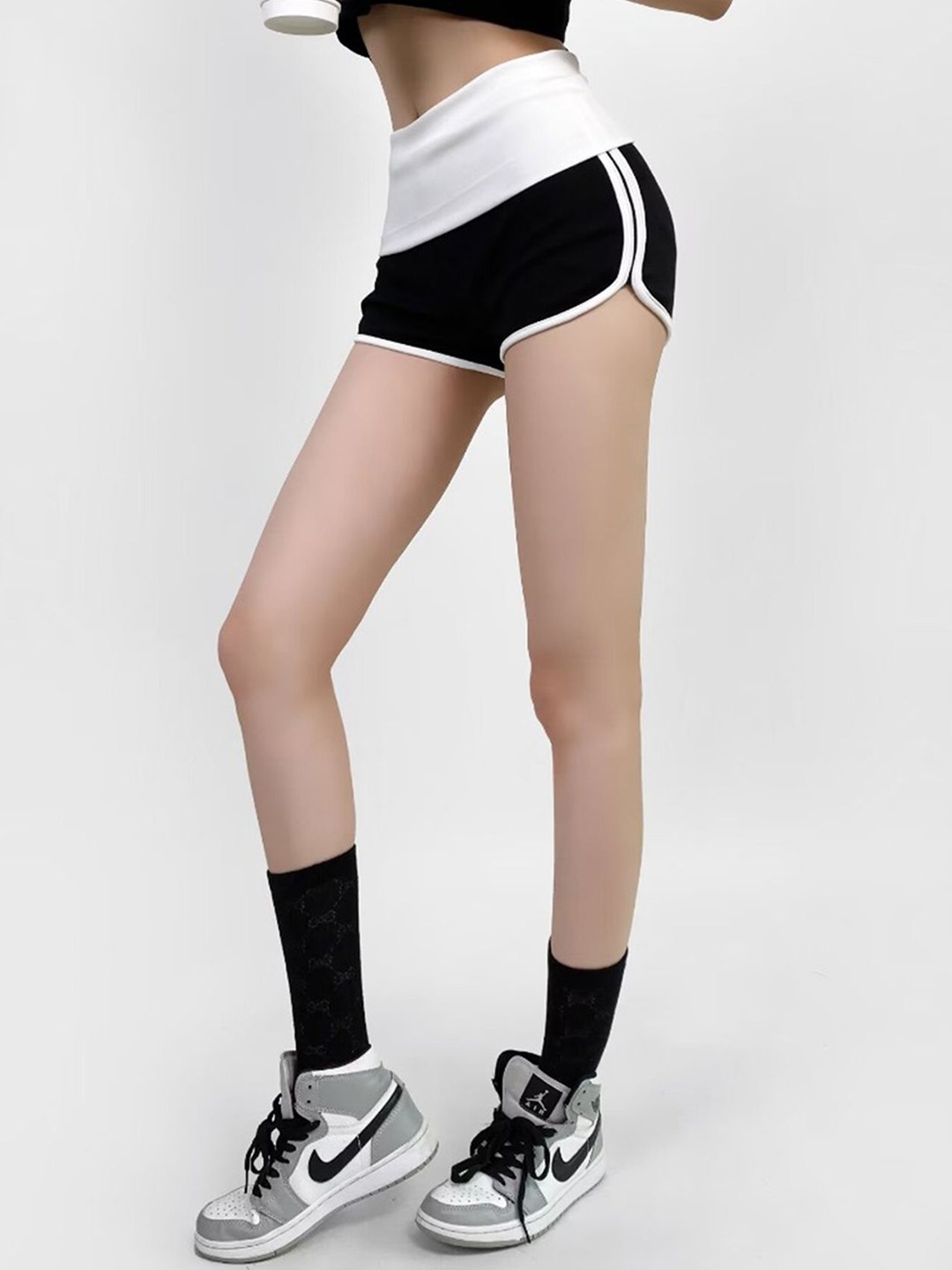 LULU & SKY Women Slim Fit Colourblocked Mid-Rise Outdoor Sports Shorts, Black